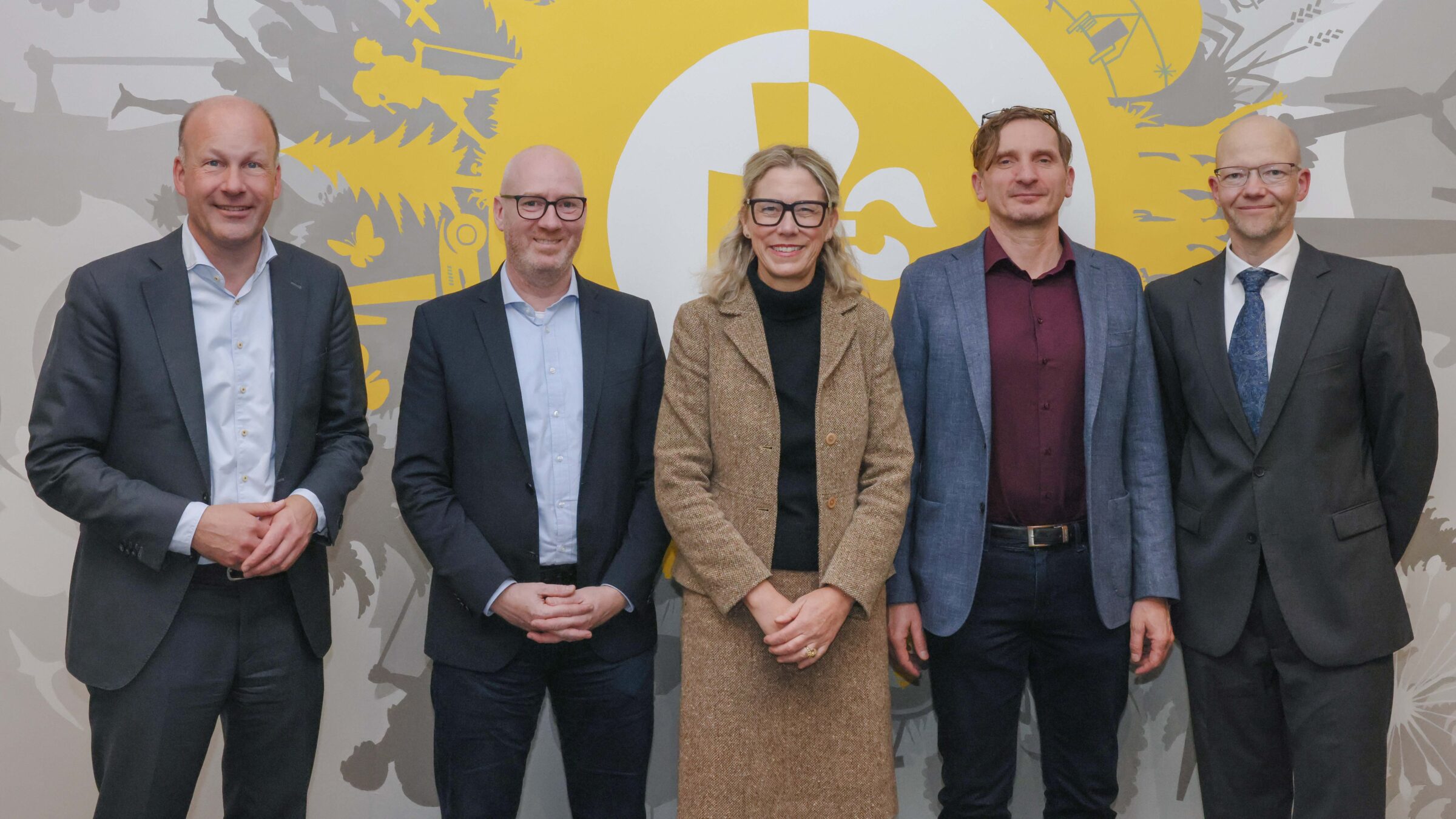 Landrat Martin Sailer hieß neue Schulleitungen im Rahmen eines Empfangs im Landratsamt herzlich willkommen.