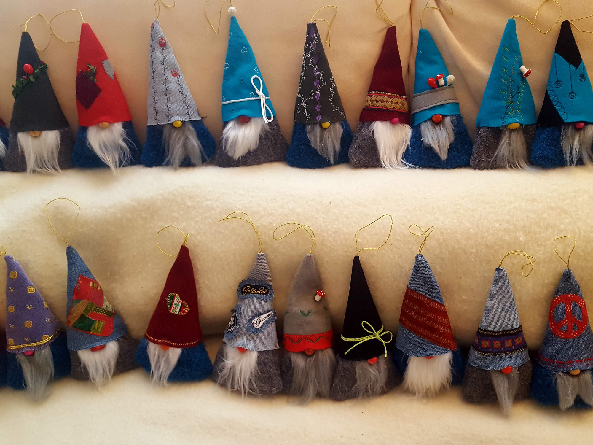 Der Nähtreff des ZEBI geht am 27. Januar 2026 von 9 bis 14 Uhr in die nächste Runde in der Begegnungsstätte du & hier.